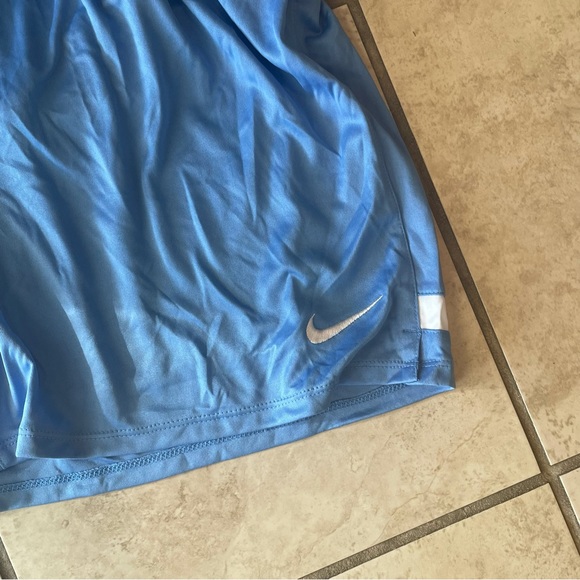 NWT Women’s Nike Workout Shorts - Picture 5 of 5